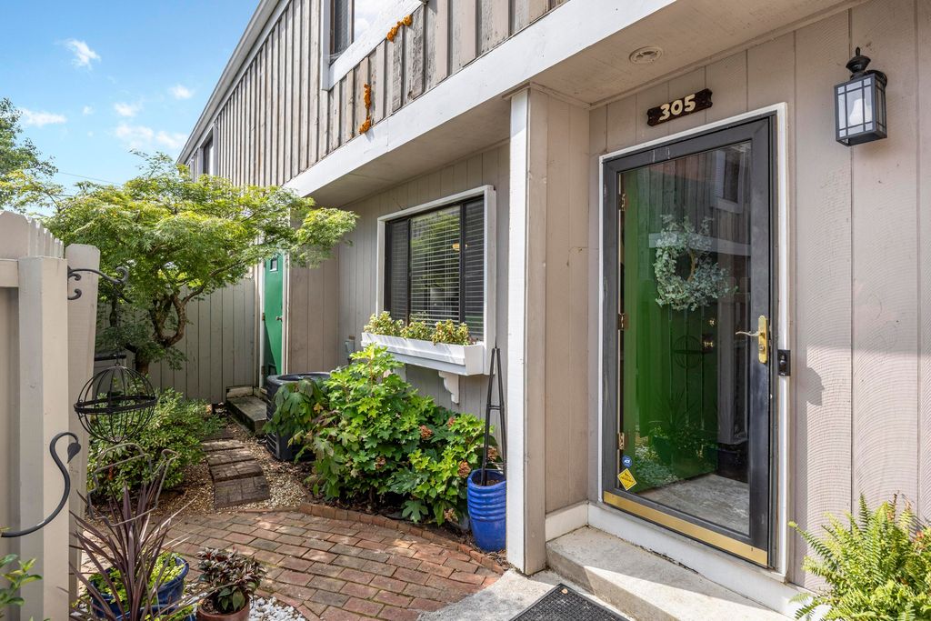 800 Reads Lake Road 305, Chattanooga, TN 37415