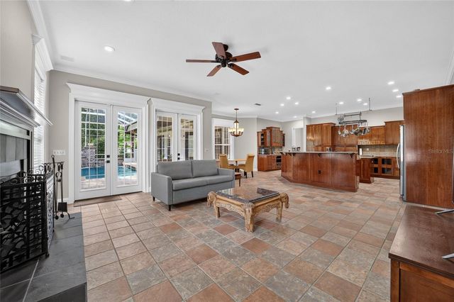 7050 SE 12TH CIRCLE, Ocala, FL 34480