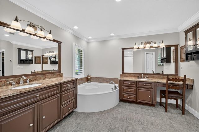 7050 SE 12TH CIRCLE, Ocala, FL 34480