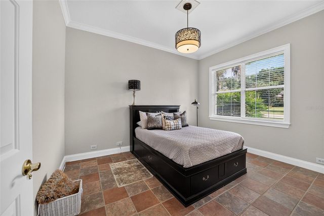 7050 SE 12TH CIRCLE, Ocala, FL 34480
