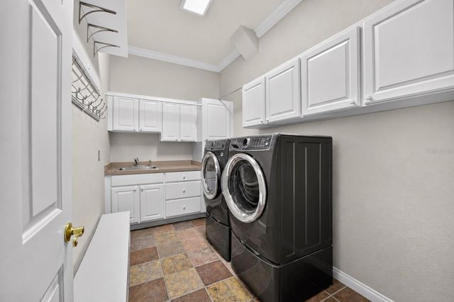 7050 SE 12TH CIRCLE, Ocala, FL 34480