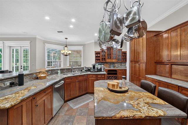 7050 SE 12TH CIRCLE, Ocala, FL 34480