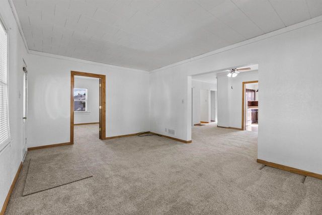 99 N BELL STREET, Fond Du Lac, WI 54935