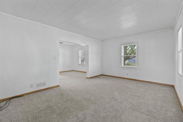 99 N BELL STREET, Fond Du Lac, WI 54935