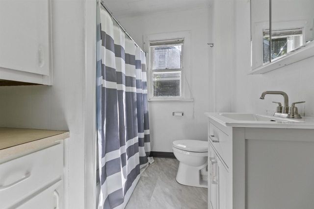 99 N BELL STREET, Fond Du Lac, WI 54935