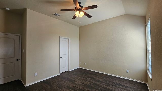 538 CREEKSIDE CIR, New Braunfels, TX 78130