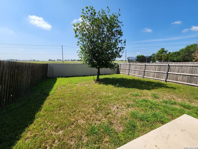 538 CREEKSIDE CIR, New Braunfels, TX 78130