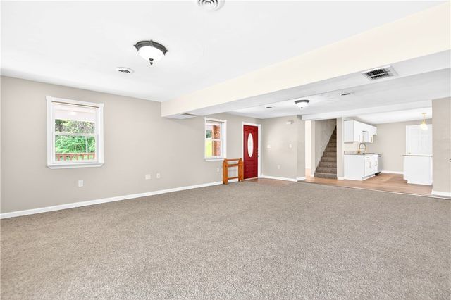 116 Dutchtown Rd, Sewickley Twp, PA 15637