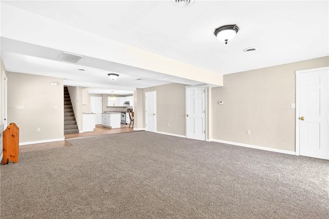 116 Dutchtown Rd, Sewickley Twp, PA 15637