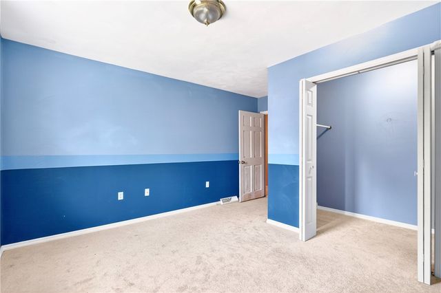 116 Dutchtown Rd, Sewickley Twp, PA 15637