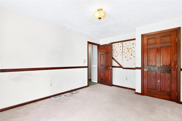 116 Dutchtown Rd, Sewickley Twp, PA 15637