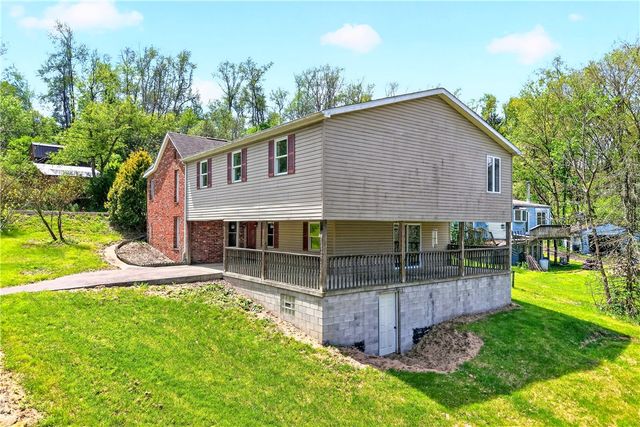 116 Dutchtown Rd, Sewickley Twp, PA 15637