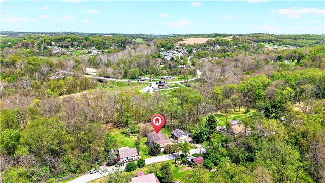 116 Dutchtown Rd, Sewickley Twp, PA 15637