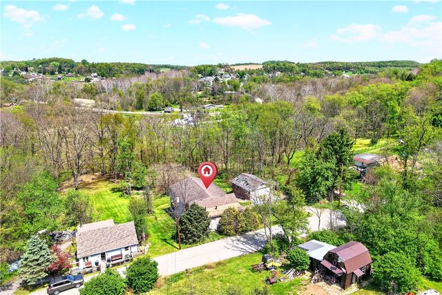 116 Dutchtown Rd, Sewickley Twp, PA 15637