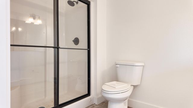 720 E Vivian Street, Bolivar, MO 65613