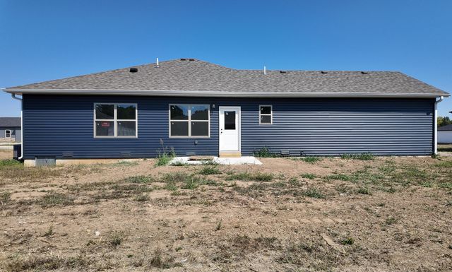 720 E Vivian Street, Bolivar, MO 65613