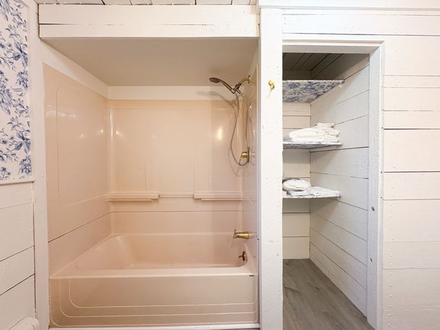 105 Dogwood, Fairhaven, MA 02719