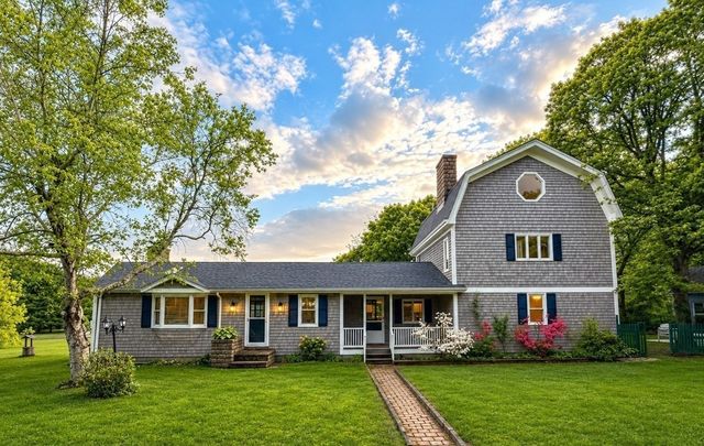 105 Dogwood, Fairhaven, MA 02719