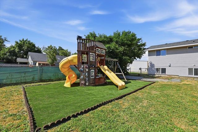 516 N Ella Rd, Spokane Valley, WA 99212