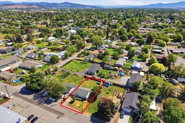 516 N Ella Rd, Spokane Valley, WA 99212