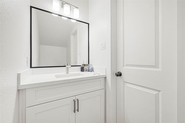 1107 Brooks Street, Houston, TX 77009