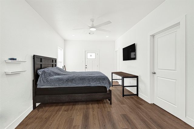 1107 Brooks Street, Houston, TX 77009