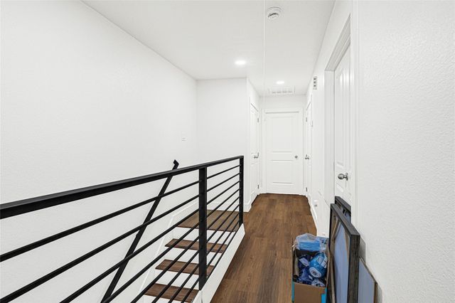 1107 Brooks Street, Houston, TX 77009