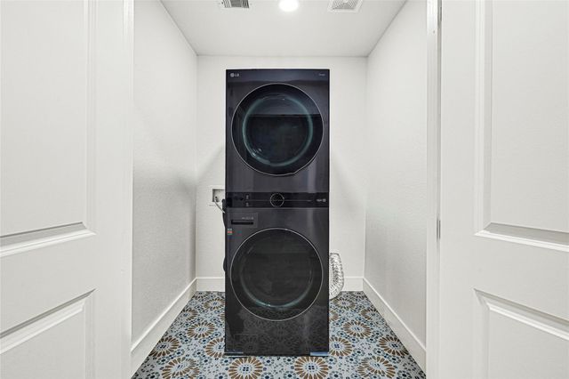 1107 Brooks Street, Houston, TX 77009