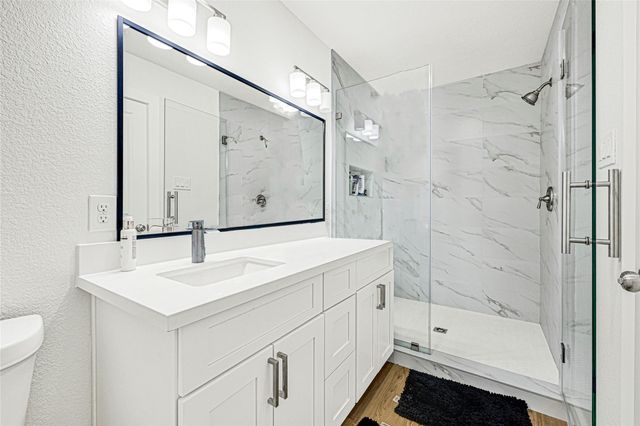 1107 Brooks Street, Houston, TX 77009