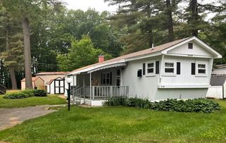 48 Robbins Street, Hinsdale, NH 03451