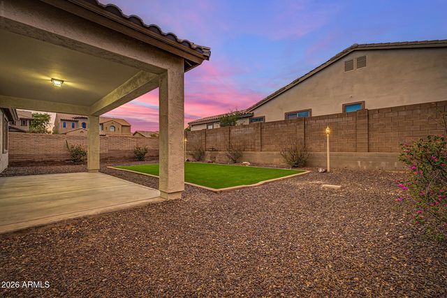 13156 W CHAPAROSA Way, Peoria, AZ 85383