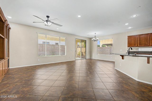13156 W CHAPAROSA Way, Peoria, AZ 85383
