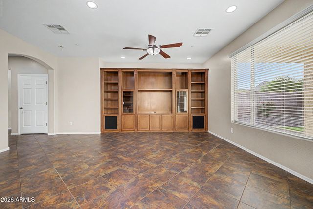 13156 W CHAPAROSA Way, Peoria, AZ 85383