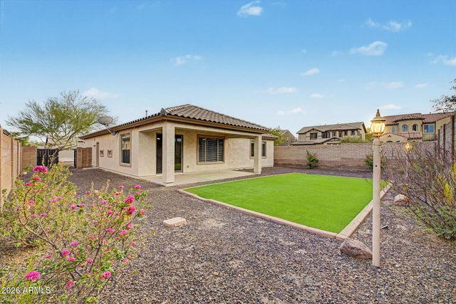 13156 W CHAPAROSA Way, Peoria, AZ 85383