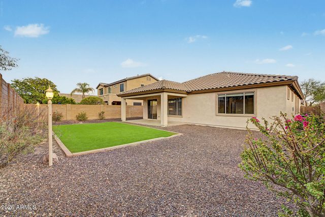 13156 W CHAPAROSA Way, Peoria, AZ 85383