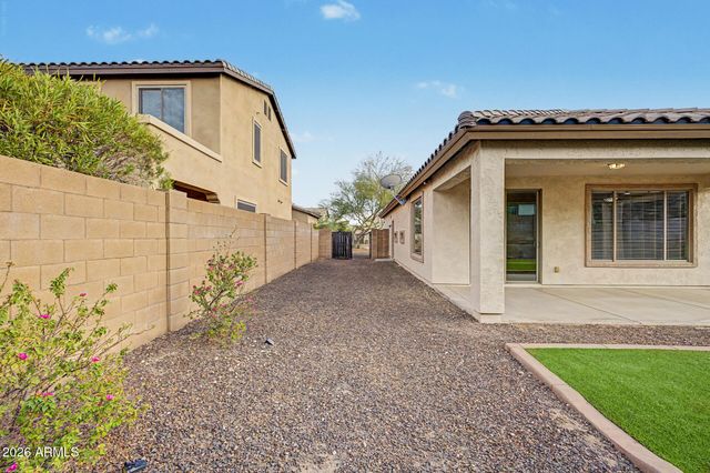 13156 W CHAPAROSA Way, Peoria, AZ 85383