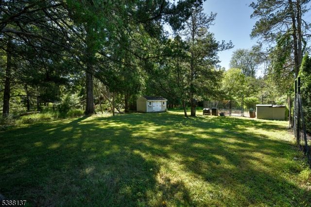 14 Blossom Dr, Bridgewater Twp., NJ 07920