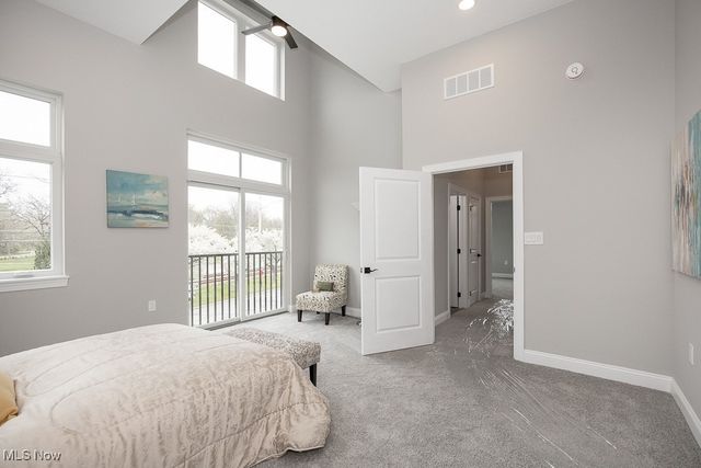 3212 Van Aken Boulevard, Shaker Heights, OH 44120