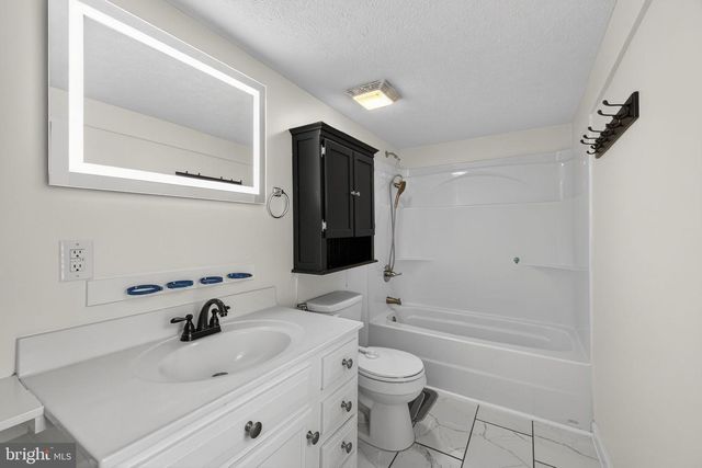 239 MCDONALD RD, Winchester, VA 22602