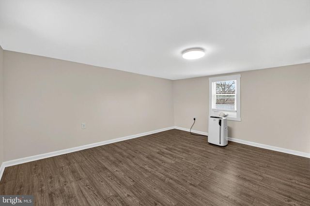 239 MCDONALD RD, Winchester, VA 22602