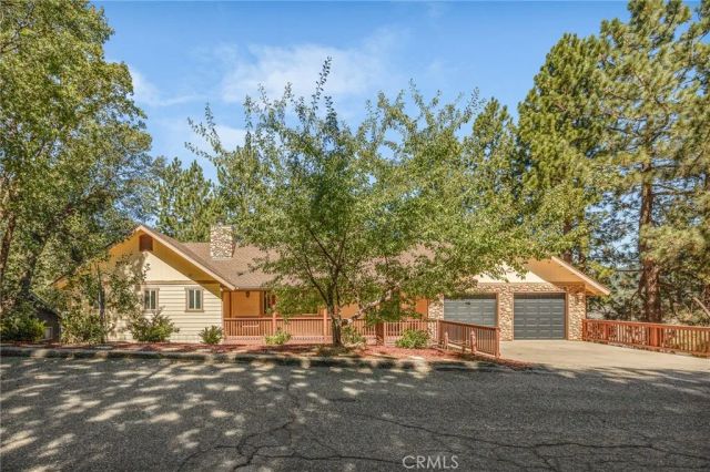 30080 Pixie, Running Springs, CA 92382
