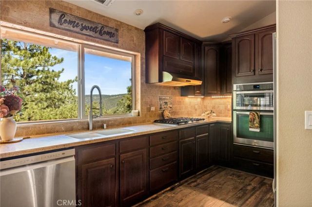 30080 Pixie, Running Springs, CA 92382