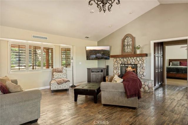 30080 Pixie, Running Springs, CA 92382