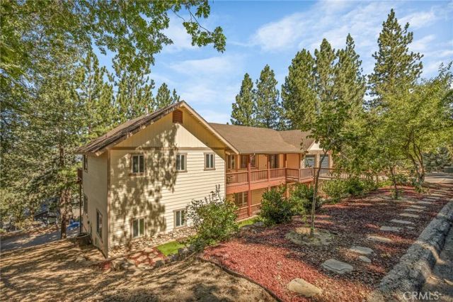 30080 Pixie, Running Springs, CA 92382