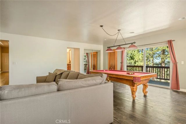 30080 Pixie, Running Springs, CA 92382