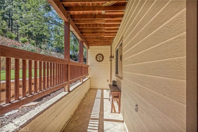 30080 Pixie, Running Springs, CA 92382