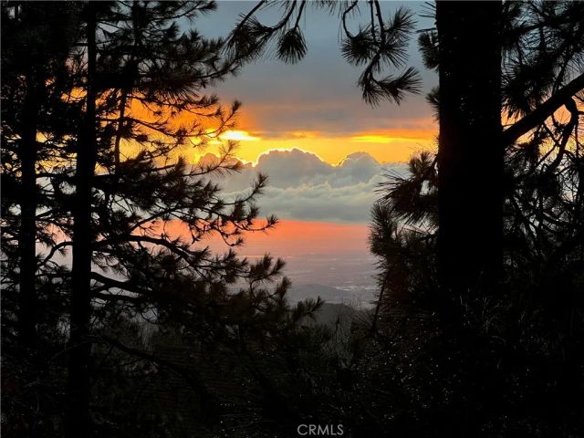 30080 Pixie, Running Springs, CA 92382
