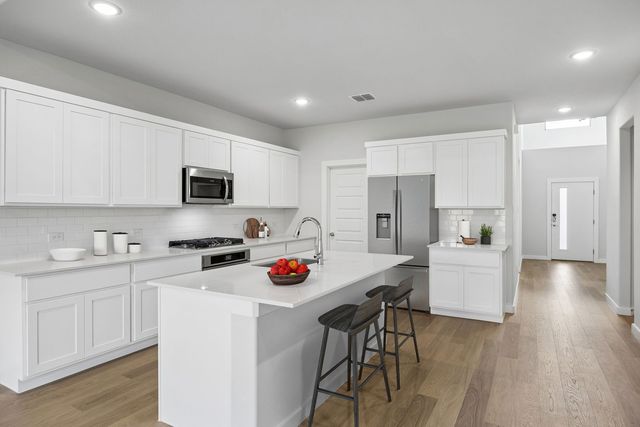 729 Lyft Lane, Aledo, TX 76008