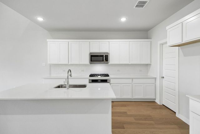 729 Lyft Lane, Aledo, TX 76008