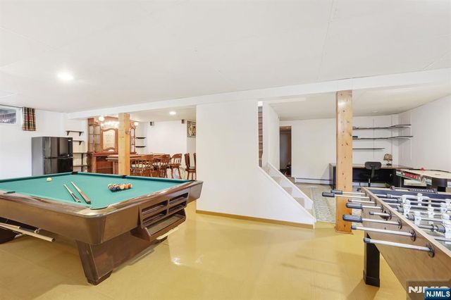 17 Sherbrooke Drive, Lincoln Park Borough, NJ 07035